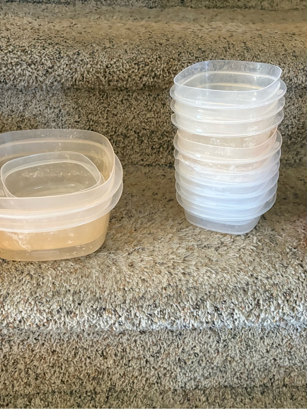 Rubbermaid Clear Plastic Food Storage Containers - Stackable Set